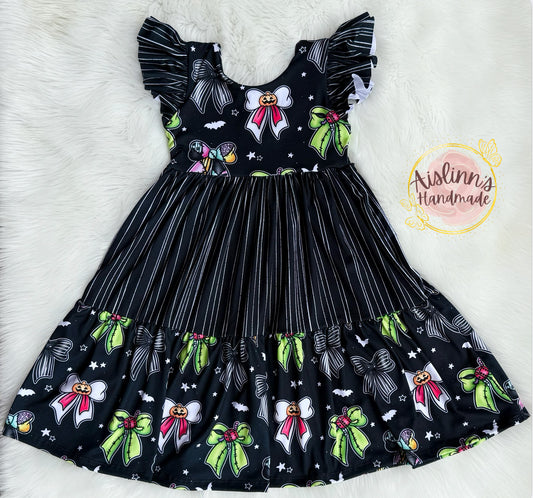 Tiered Dress Knee Length ruffled sleeve 𝘾𝙊𝙇𝙊𝙍 𝘽𝙇𝙊𝘾𝙆𝙀𝘿 ***